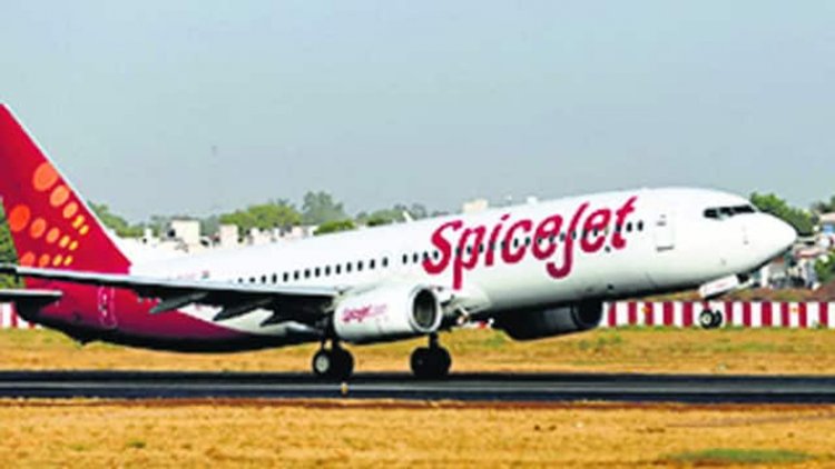 बड़ी ख़बरः SpiceJet ने बिना वेतन के 80 पायलटों को 3 महीने की छुट्टी पर भेजा, जाने मामला