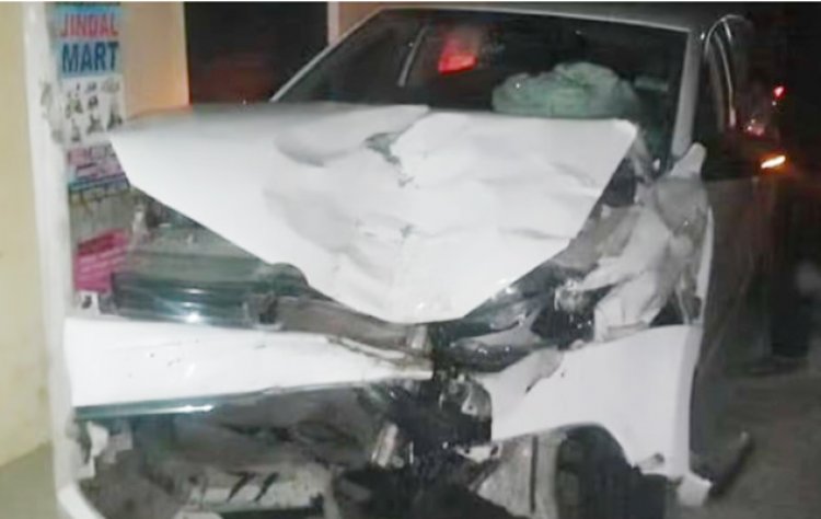 पंजाबः सड़क किनारे खड़ी कार तेज रफ्तार गाड़ी ने मारी टक्कर, महिला की मौत