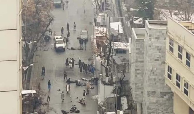 विदेश मंत्रालय के बाहर बम धमाके में 20 की मौत