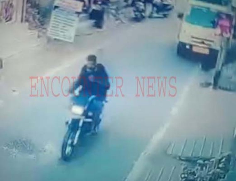 जांलधरः दुकान के बाहर से बाइक ले फरार हुए चोर