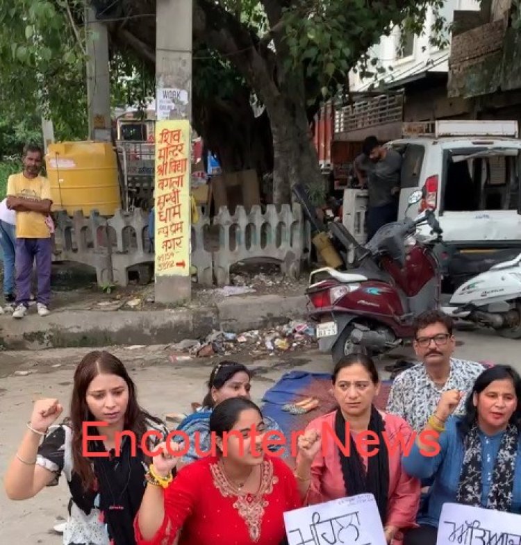 जालंधरः मणिपुर की घटना को लेकर कांग्रेस ने लगाया धरना, देखें Live
