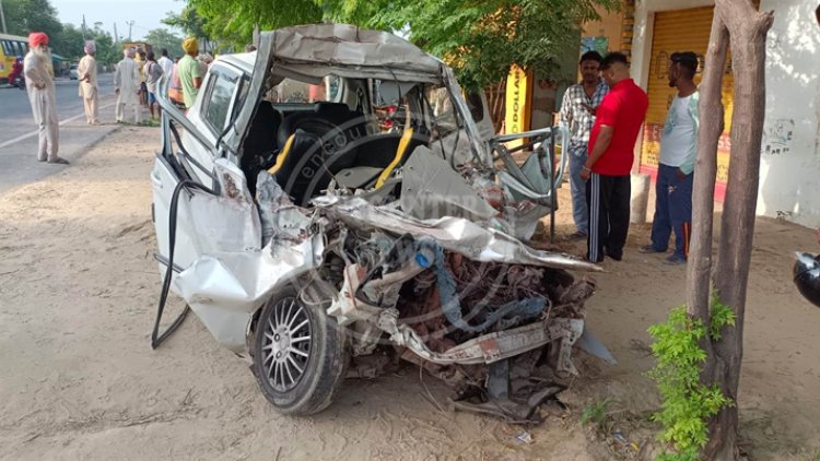 पंजाबः नकोदर से माथा टेककर लौट रहे 4 श्रद्धालुओं की सड़क हादसे मौत, कार के उड़े परखच्चे