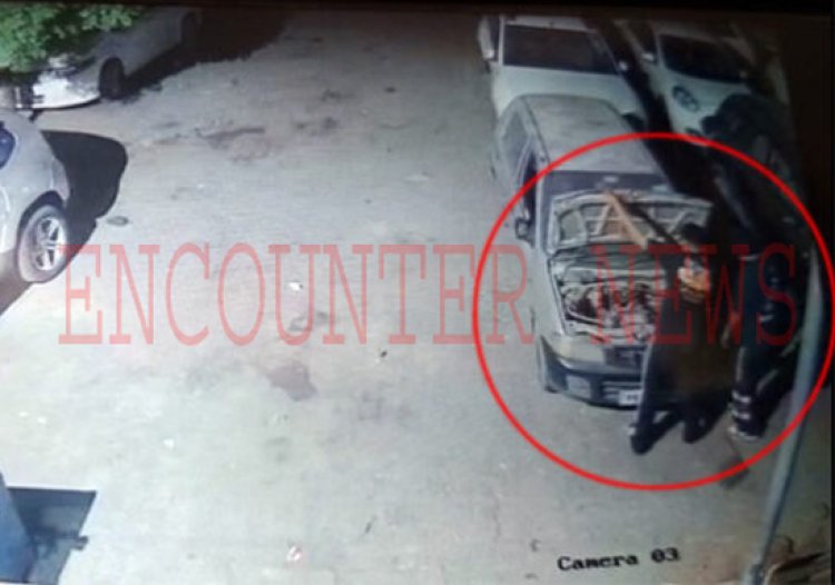 पंजाबः शीशे तोड़कर गाड़ियों की बैटरियां लेकर चोर हुए फरार