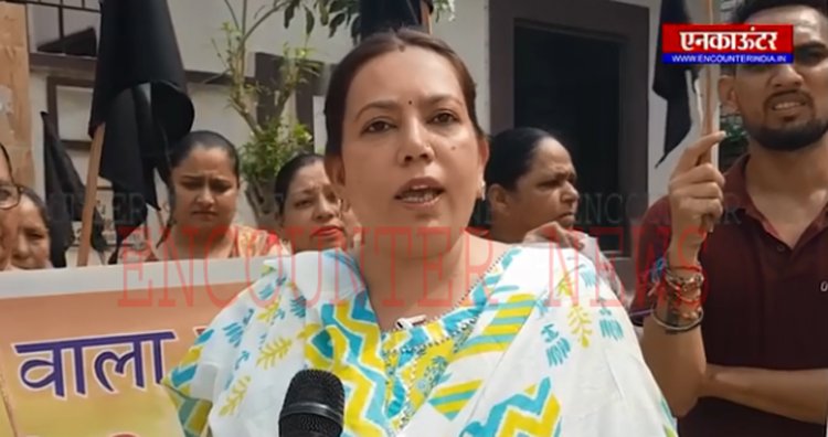 पंजाबः केजरीवाल और भगवंत मान का विरोध करने पहुंचे 646 PTI टीचर्स, देखें वीडियो