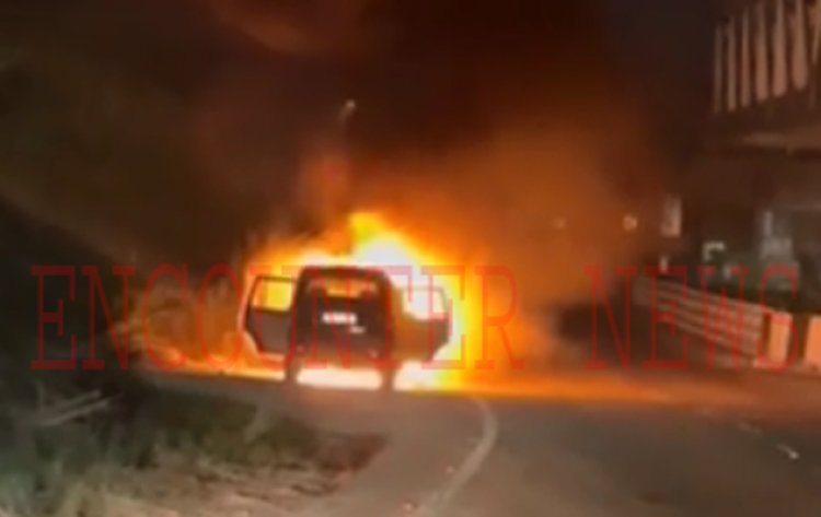 National Highway के पास हुआ हादसा, होटल कारोबारियों की Scorpio को लगी आग, देखें वीडियो
