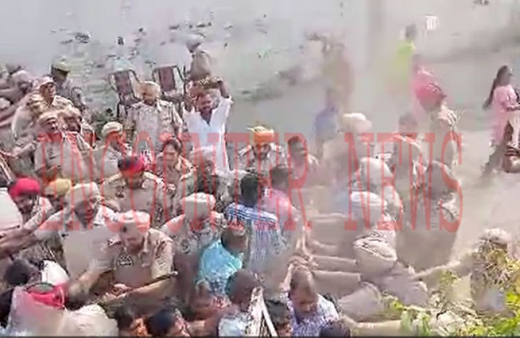 पंजाबः धरने पर बैठे JCT मिल मजदूरों पर पुलिस का लाठीचार्ज, देखें वीडियो