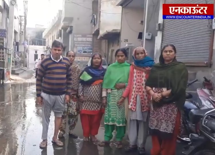पंजाब : सीवरेज जाम की समस्या से लोग परेशान, देखें वीडियो