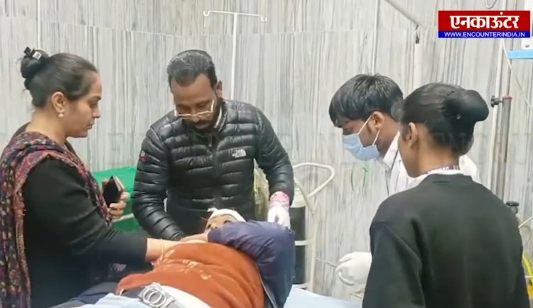 पंजाबः वाहन की चपेट में आने से टीचर घायल, हालत गंभीर, देखें वीडियो 