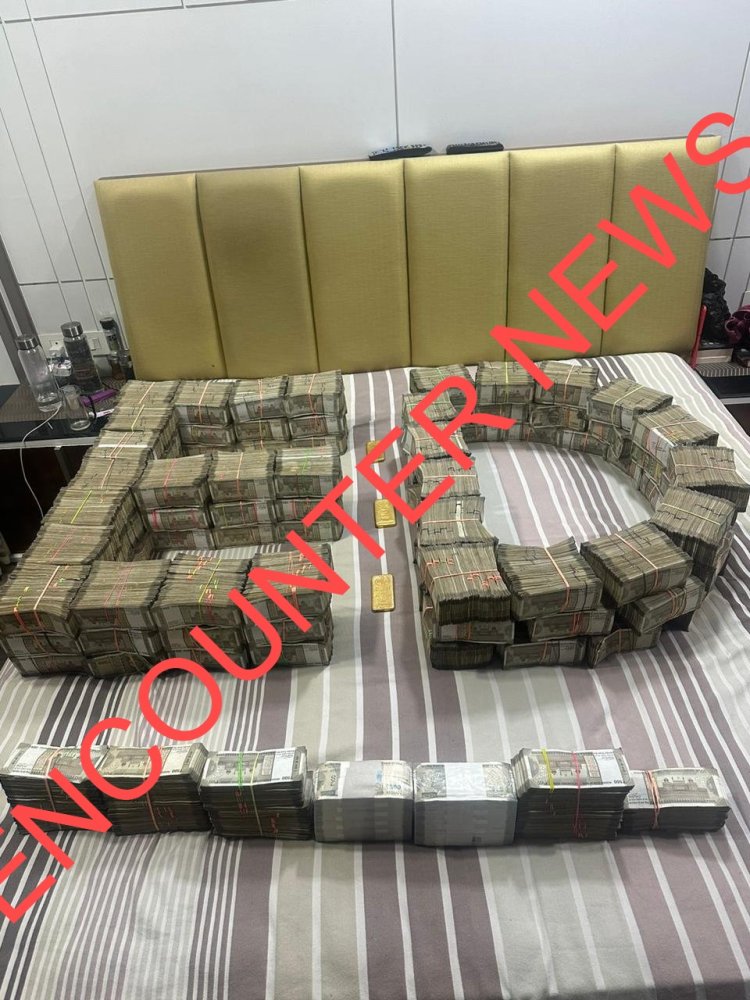 नेता के घर ED का छापा, 5 करोड़ कैश, 5 किलो सोने सहित विदेशी हथियार बरामद