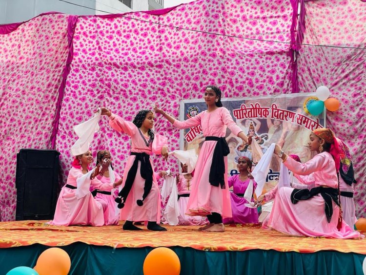 सरस्वती विद्या मंदिर बददी में धूमधाम से मनाया गया वार्षिक पारितोषिक वितरण समारोह