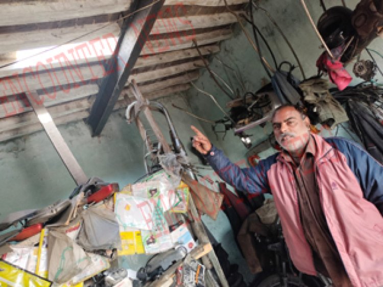 जालंधरः सुबह सुबह दुकान को चोरों ने बनाया निशाना, छत में छेद करके सामान लेकर हुए फरार