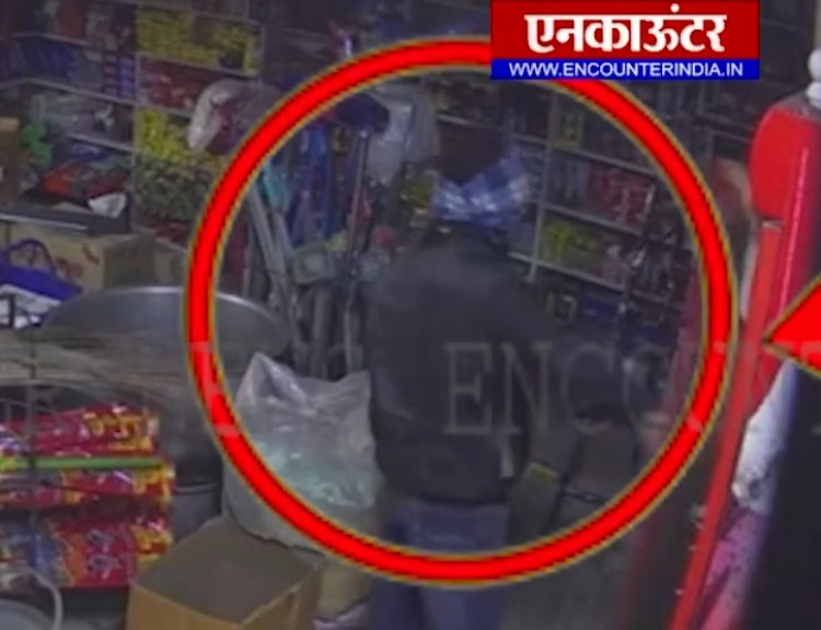 कपूरथलाः चोरों को हौंसले बुलंद, 4 दुकानों को बनाया निशाना, देखें CCTV