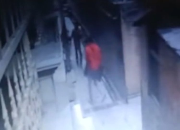 पंजाबः चोरों का आतंक जारी, अब सरकारी सामान को बना रहे निशाना, देखें CCTV
